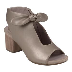 GC Shoes Women's Kimora Knot Detail Block Heel Dress Sandals Gold Size 6